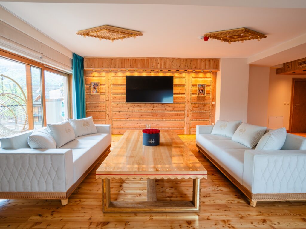 GD MAJ 2 APARTAMENTY NAROŻNE 4000 PX-51b-m